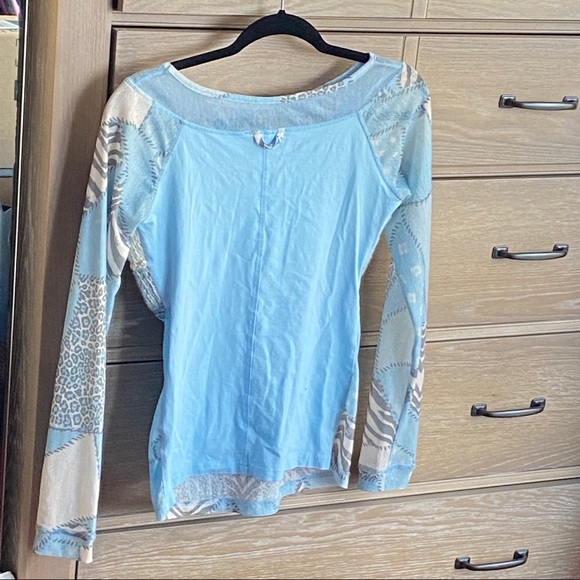 Lulu-H multi media top. - Picture 2 of 5